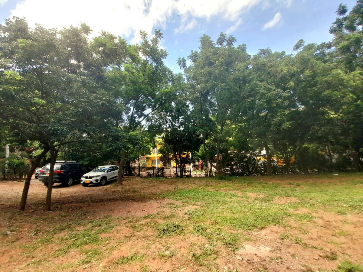 Hostal La Casa De Felipe Таганга Экстерьер фото