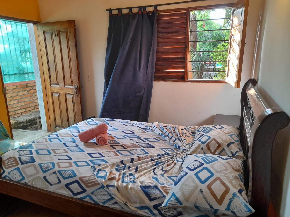 Hostal La Casa De Felipe Таганга Экстерьер фото