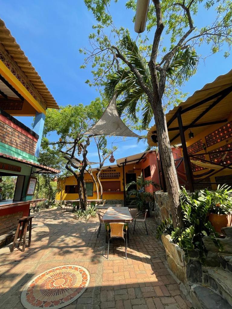 Hostal La Casa De Felipe Таганга Экстерьер фото